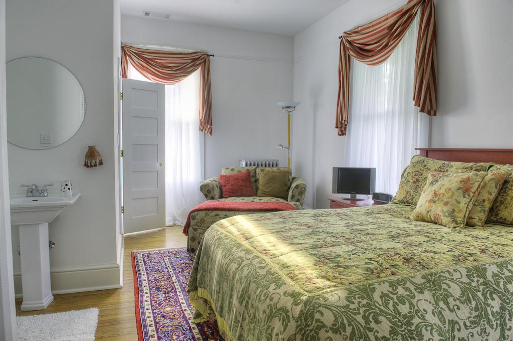 The Jackie O' House Bed And Breakfast Columbus Chambre photo