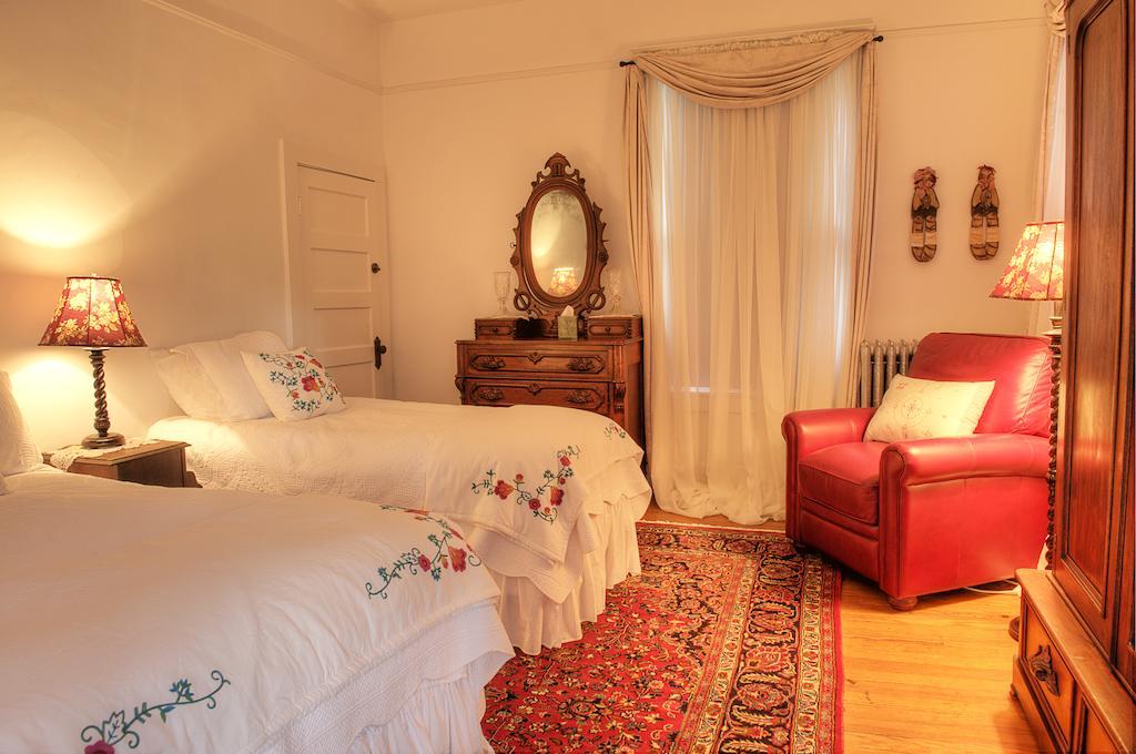 The Jackie O' House Bed And Breakfast Columbus Extérieur photo